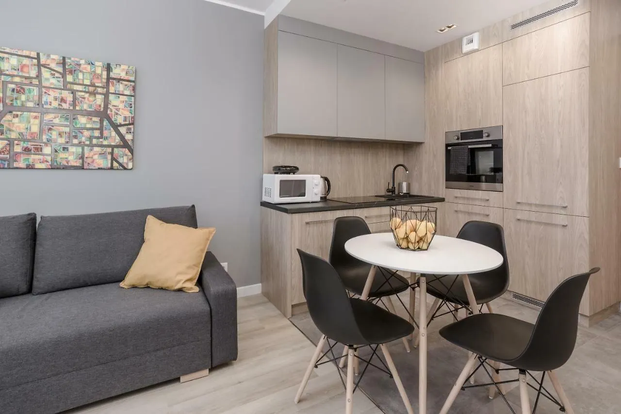 Chill Apartments Wola Варшава