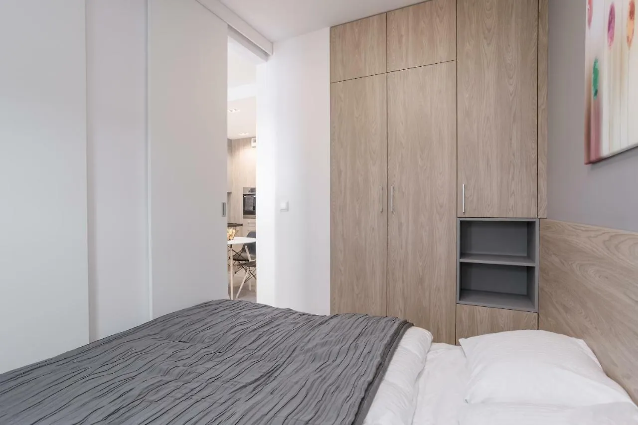 Chill Apartments Wola Варшава Польша