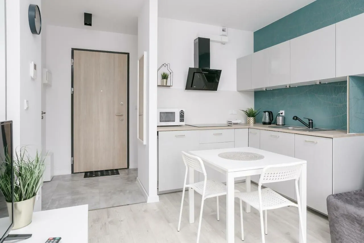 Chill Apartments Wola Варшава 0*,
