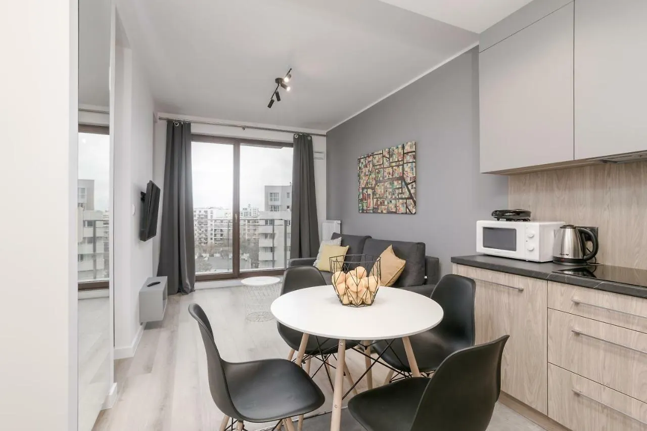 Chill Apartments Wola Варшава